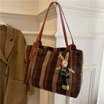 將圖片載入圖庫檢視器 Large-capacity plaid trendy casual fashion commuter tote bag
