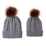 將圖片載入圖庫檢視器 Parent-child acrylic wool ball twist knitted hat
