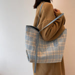 將圖片載入圖庫檢視器 Fashion large-capacity single-shoulder checked bag
