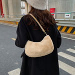 將圖片載入圖庫檢視器 Urban simple style casual one-shoulder plush small square bag
