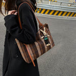 画像をギャラリービューアに読み込む, Large-capacity plaid trendy casual fashion commuter tote bag
